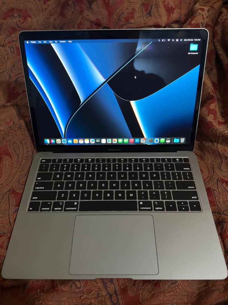 Apple macbook air 2018 1