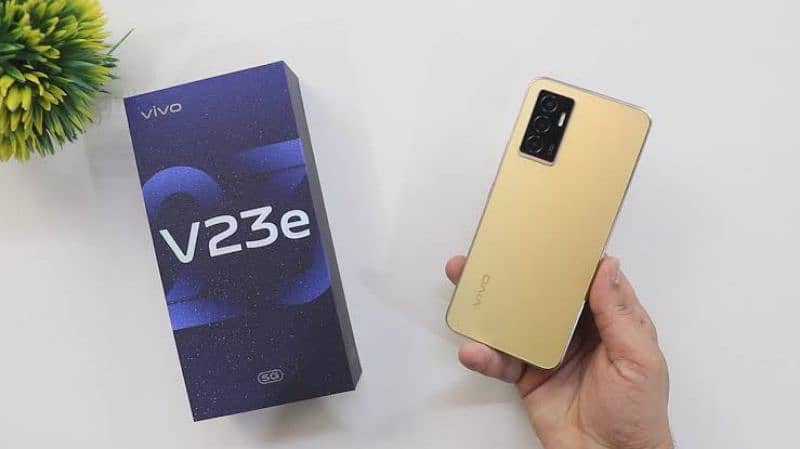 Vivo V23e Gold 8/128 fingerprint underdisplay 44W 3