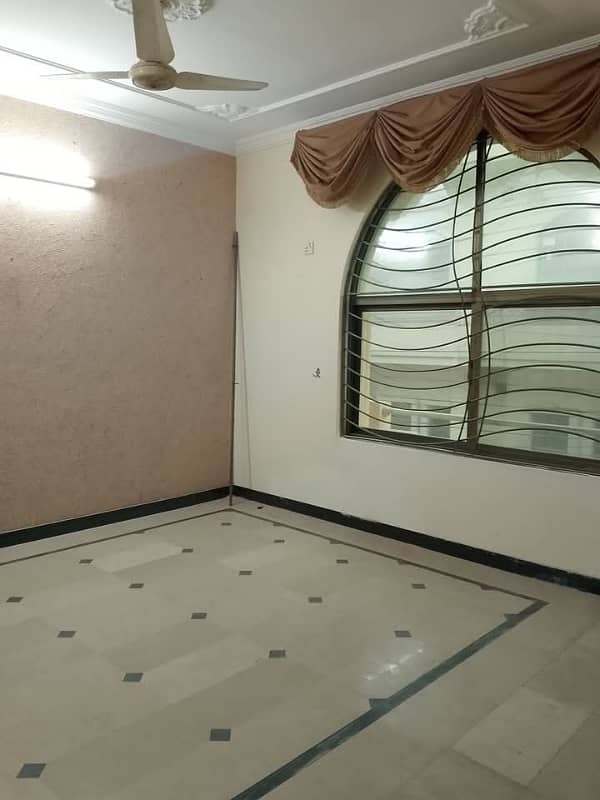 7marla first floor house available for With gas Islamabad 10