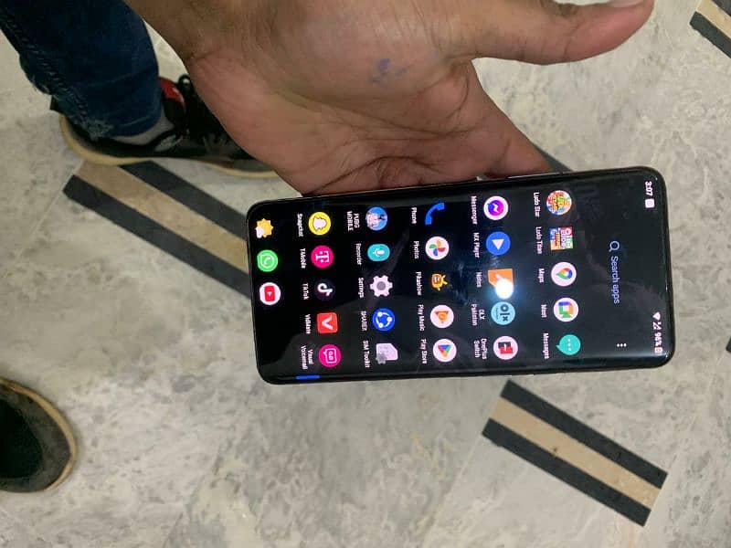 one plus 7 pro edeg 512  gb memory 8+5 ram 0