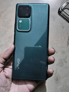 Vivo v30 green color 10/10 new condition just open box