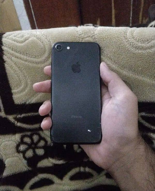 iphone 7 offical pta approved 2