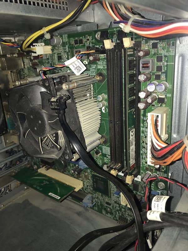 DELL OPTIPLEX 7010 0