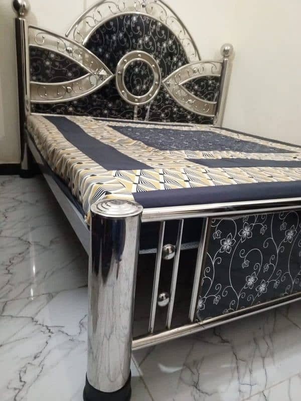 Steel King Size Bed With Mettress 2