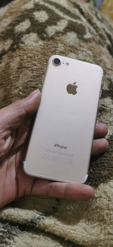 IPhone 7 256GB - 32 GB bypass 1