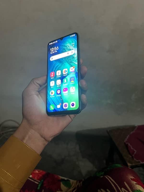 Vivo S1 8/128 5