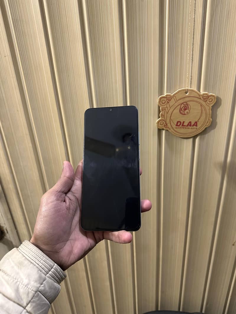 realme note 60 {4+128} 3