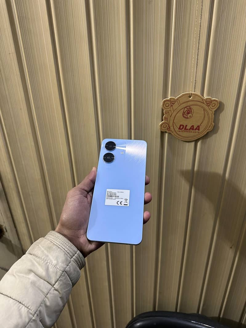 realme note 60 {4+128} 5