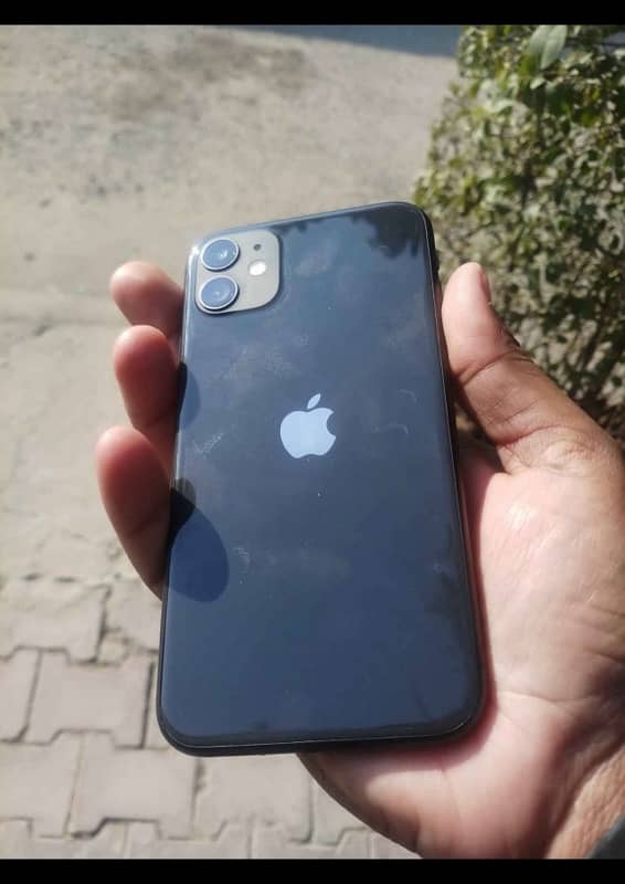 iphone 11 nonpta (factory unlock) 128gb 1