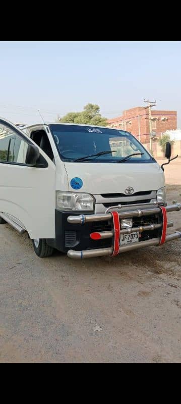 Toyota Hiace 200 Buxa 7