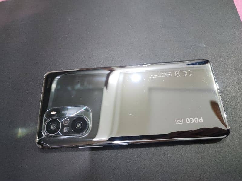 Xiaomi Poco F3 8/256 0