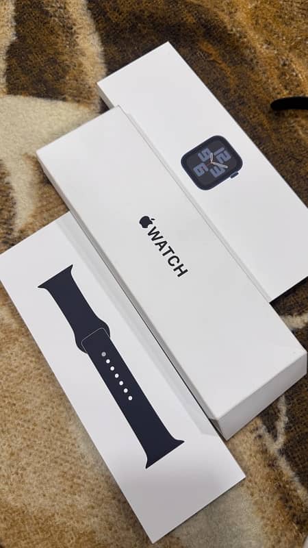 Apple Watch 2nd Gen 44mm| 100% BH | 7 Months Warranty | Complete Box | 7