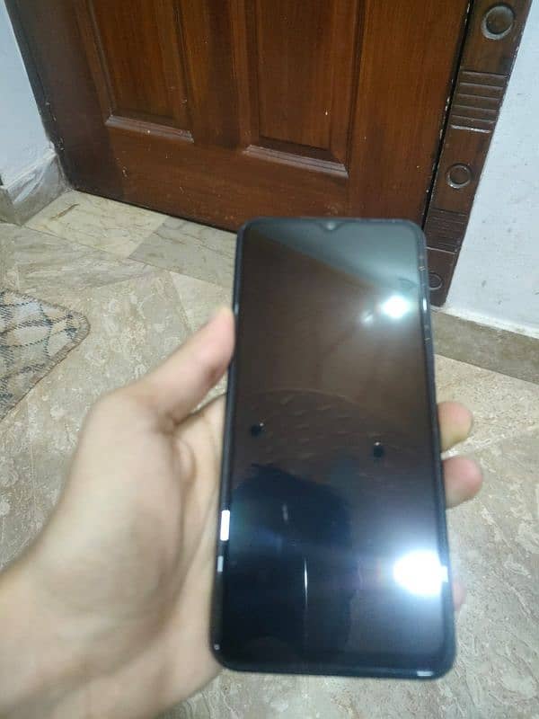 VIVO Y33s  only for sale 1