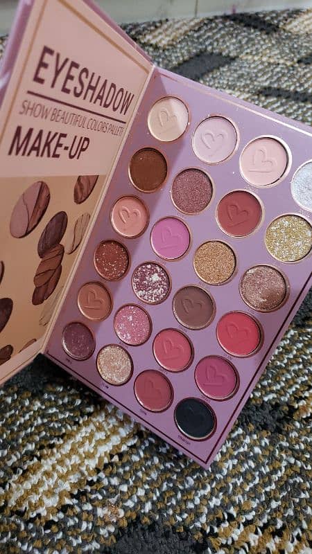 mocallure 5 in1 eyeshadow palette book 2