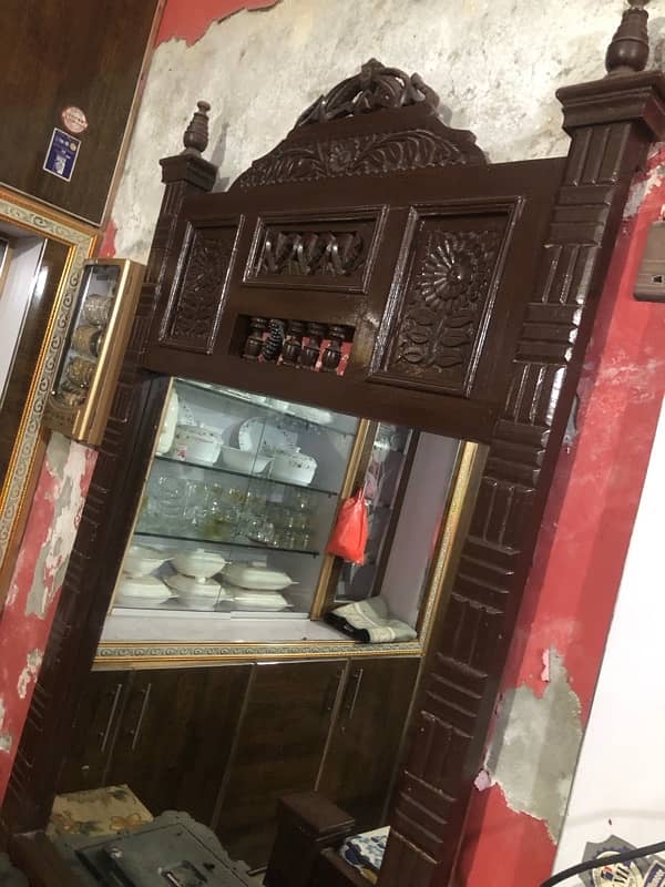 sheesha wood dressing table no damage no broken perfect condition 0