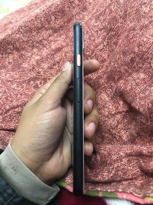 Google pixel 4.10/10 condition non pta 1