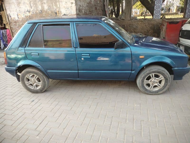 Daihatsu Charade 1984 0