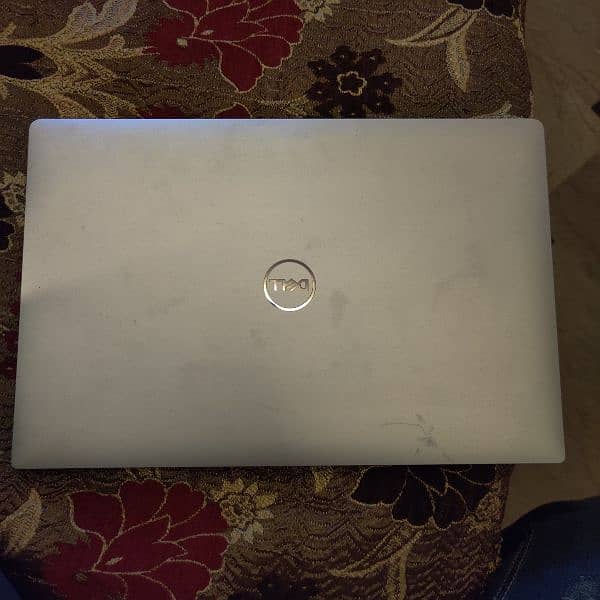 dell precision 5530 i7 8th gen 1