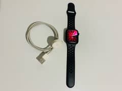 APPLE SERIES 6 (BLACK) {44 mm} NIKE EDITION WITH CHARGER (NIKE STRAPS)