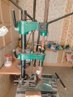 Hand molding machine with all setup