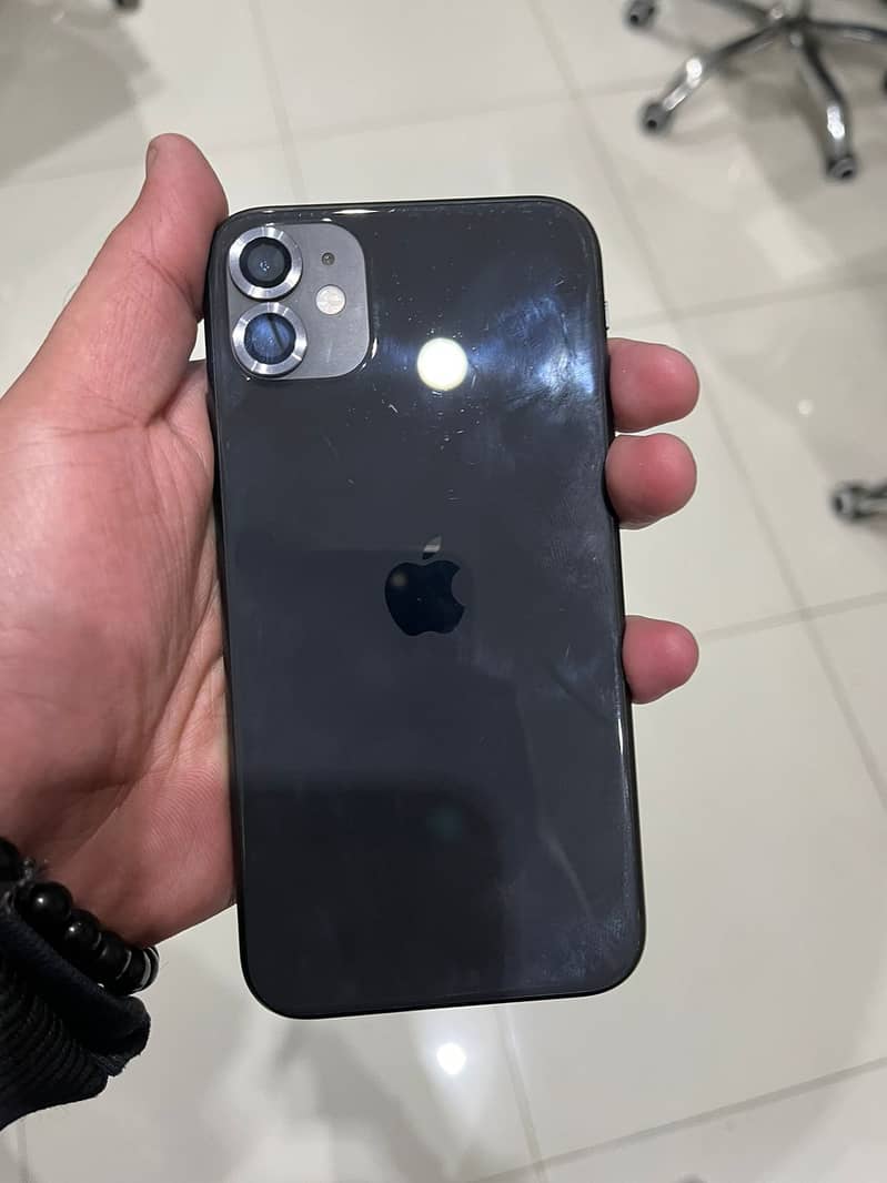 Apple iPhone 11 0