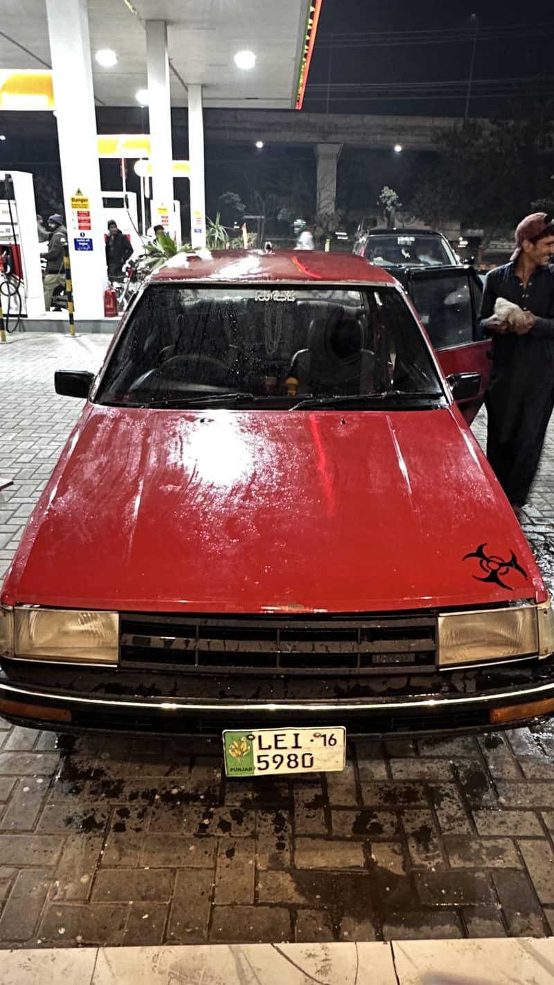 Toyota Corolla 1986 7