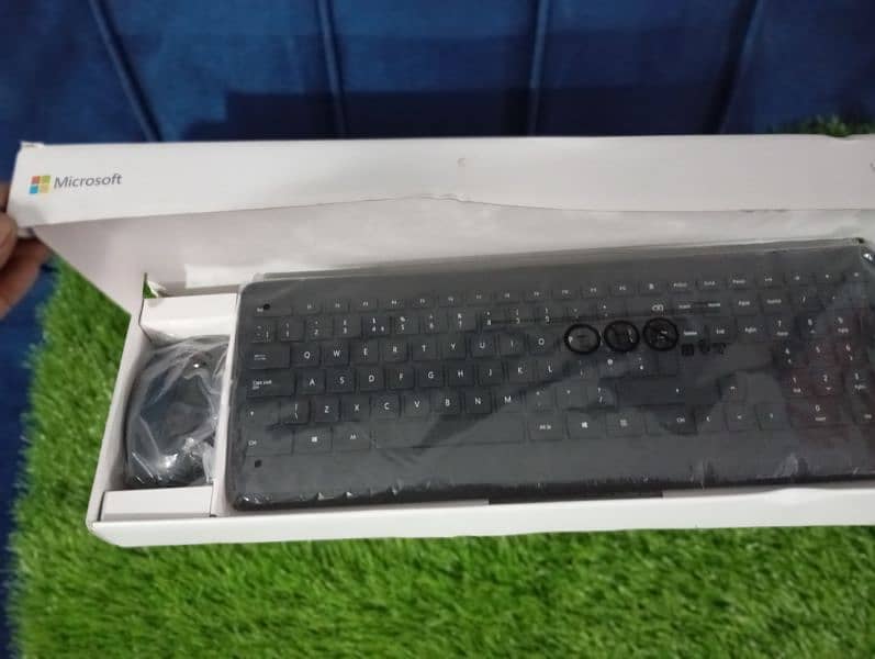 original Microsoft wireless keyboard and mouse 6