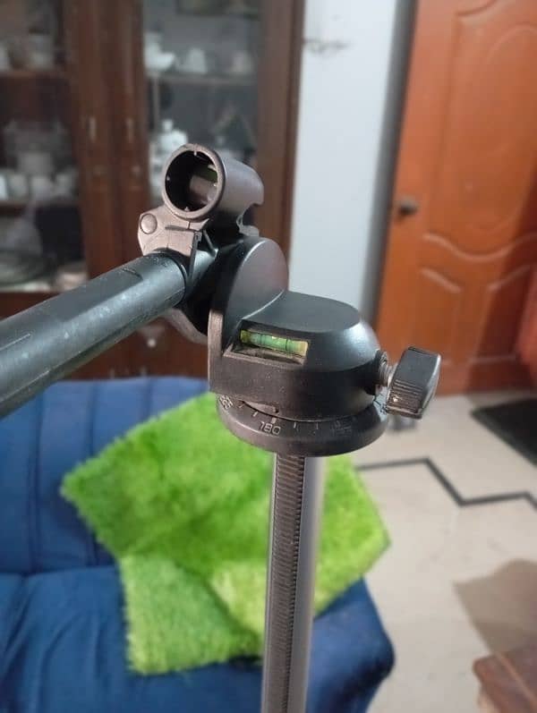 imported tripod stand 7