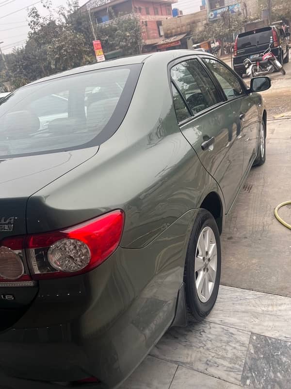 Toyota Corolla GLI 2012 3