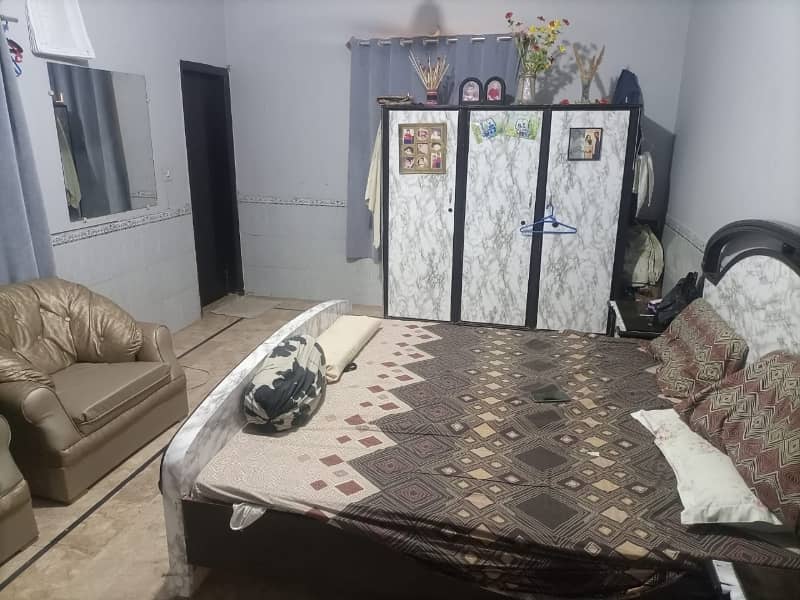 Independent 200yd ground+1 3bed dd 1 unit bungalow fatima sunrise bungalow near safoora chowk 5