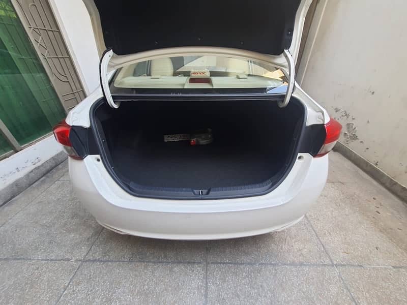 Toyota Yaris ATIV 1.5 X 2021 Full Option 3