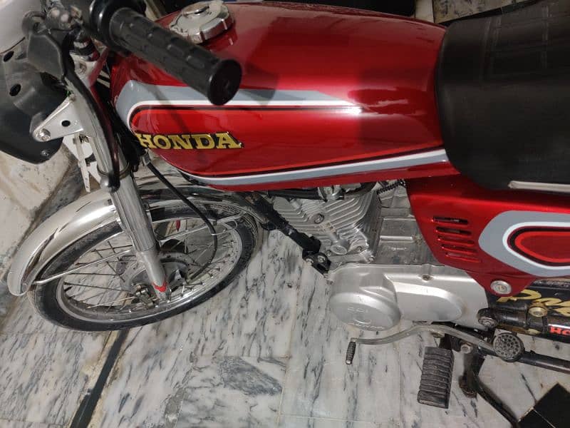 Honda 125 2021 double saman 0