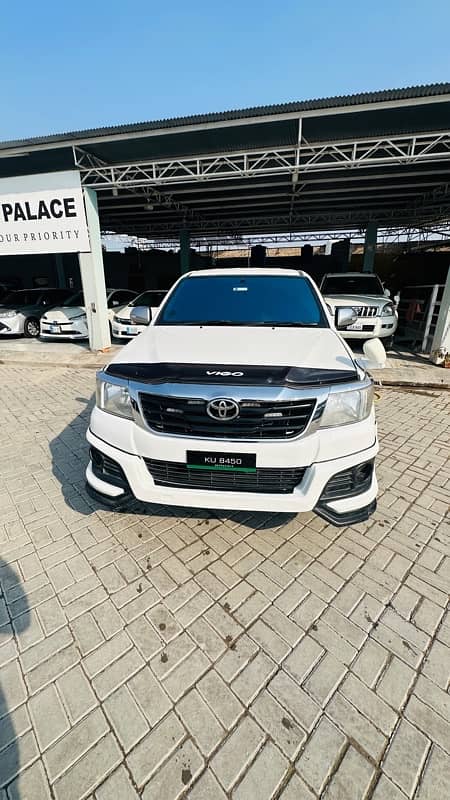 Toyota Hilux 2016 Vigo GX plus 1