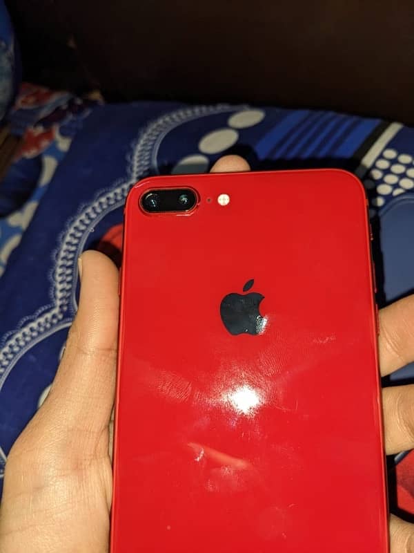 iPhone 8 Plus 256 gb with sim glitch 8