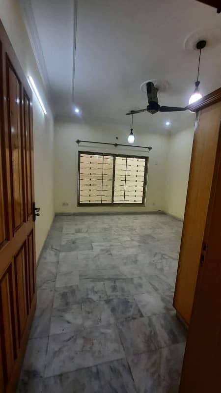 dha phase 2 islamabad kanal lower ground portion avaliable for rent 1