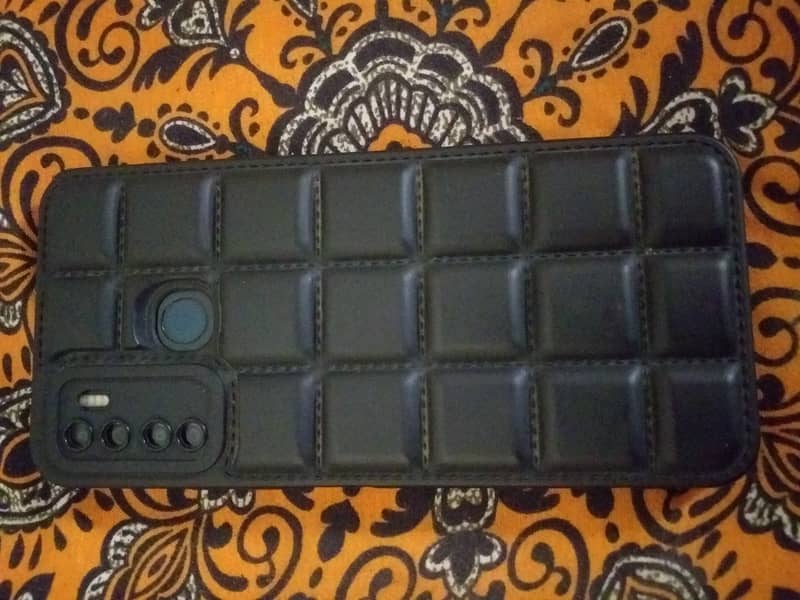 I'm selling my tecno spark 5 pro 4 64 0