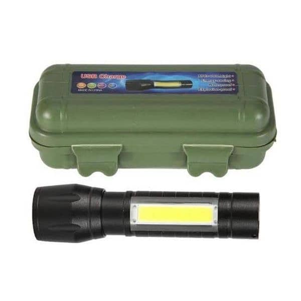 COB Flashlight With Green Box 1