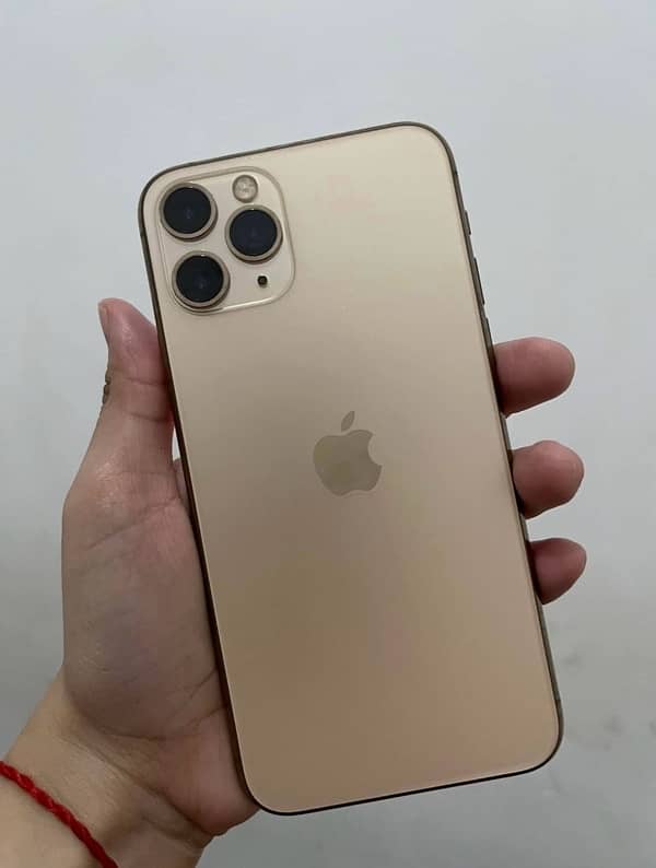 Iphone 11 pro 64gb 10/10 condition 0