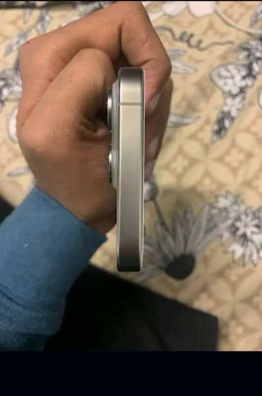 iphone 15pro Pta approved 4