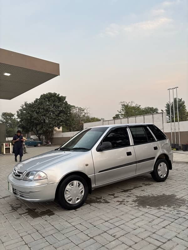 Suzuki Cultus 2013 11