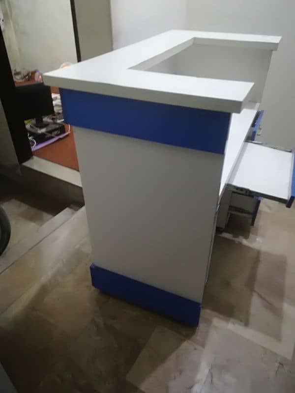 office furniture available for sale 03057620772 2