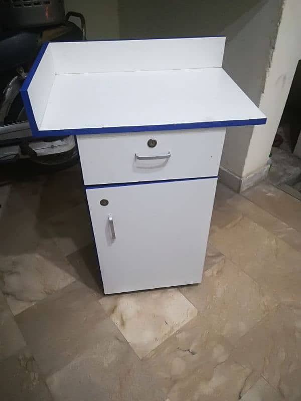 office furniture available for sale 03057620772 3