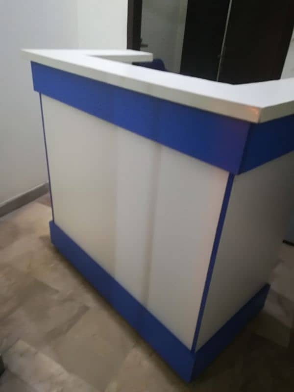 office furniture available for sale 03057620772 4