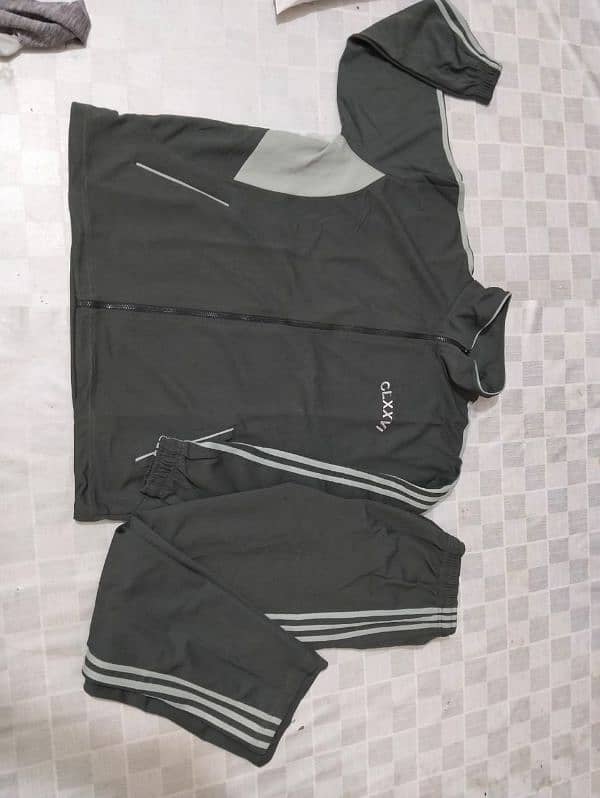 track suit available afrodeball price 8