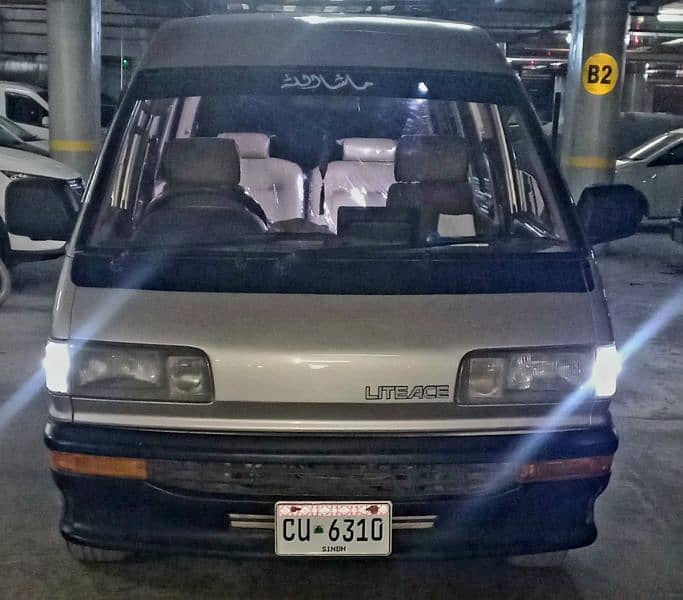 Toyota Lite Ace 1990 register 2014 0