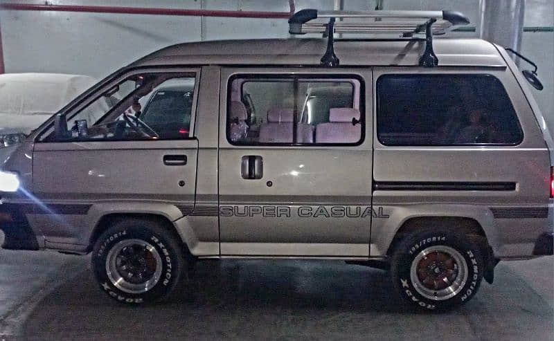 Toyota Lite Ace 1990 register 2014 4