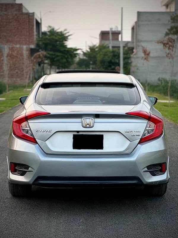 Honda Civic Oriel 2018 2