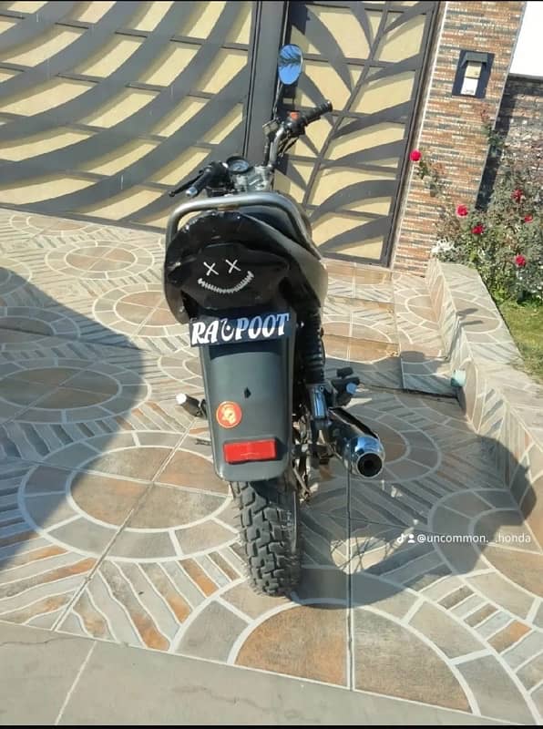 RAVI PIAGGIO STORM 125 1