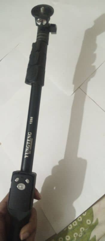 Selfie stick high quality Yunteng with remote 3