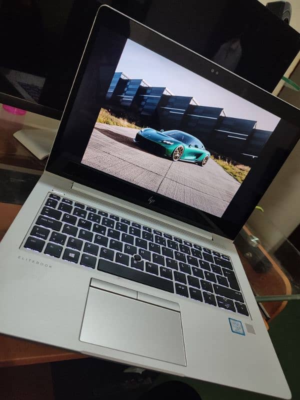 hp elitebook 830g5 i5 8th gen. 3